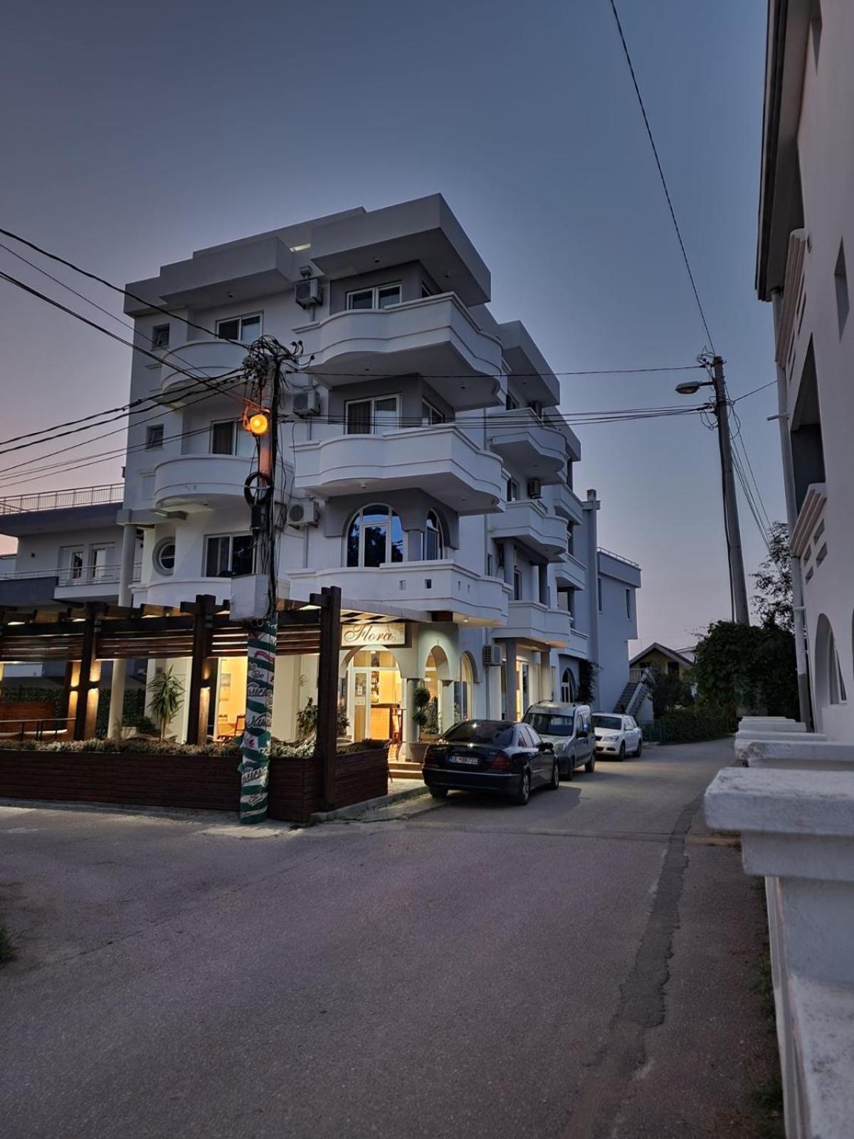 Bregvija Apartment Flora المظهر الخارجي الصورة